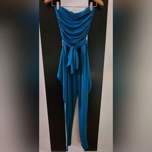 Guess by Marciano. Jumpsuit. W/price tag. Never worn. Size Small